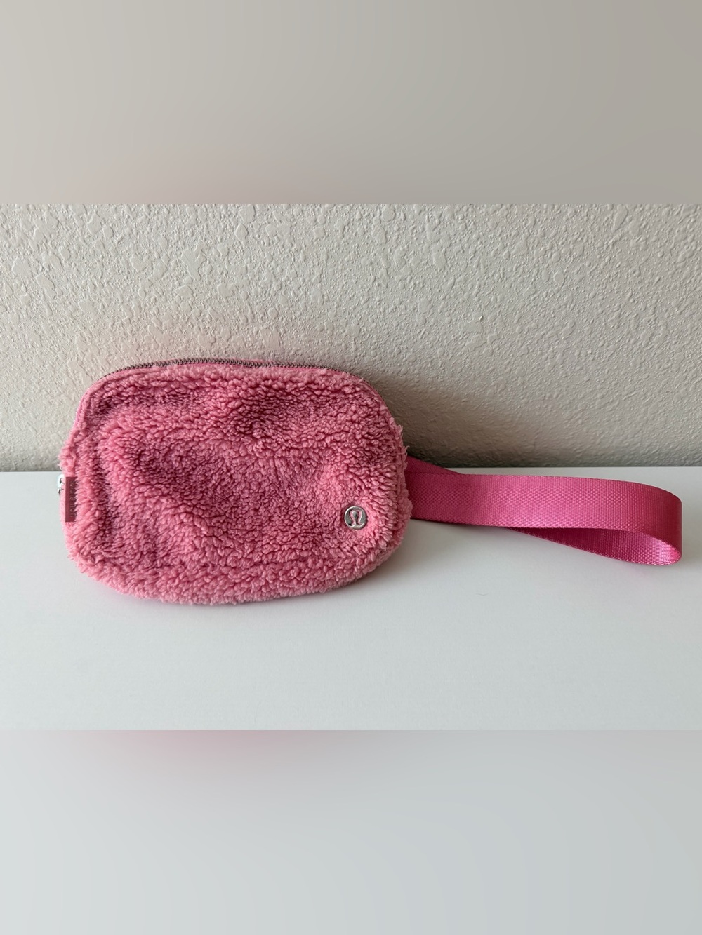 Lululemon Everywhere Belt Bag Large Fleece Pink Tide